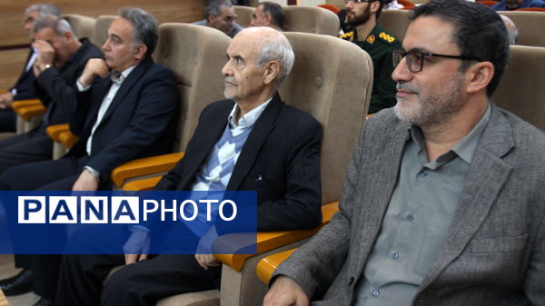 همایش بزرگداشت مقام معلم آموزش و پرورش ناحیه یک زنجان
