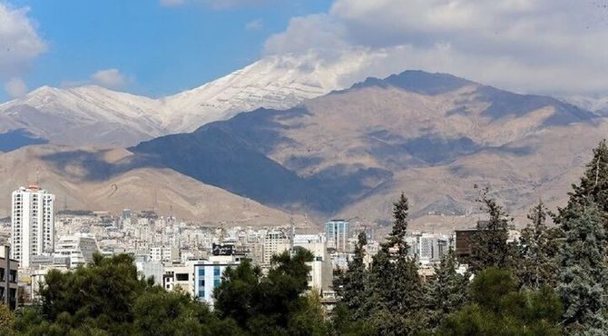 کیفیت هوای تهران قابل قبول شد