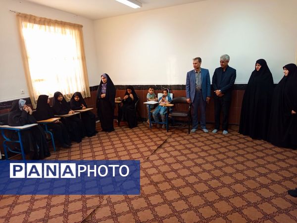 بازدید مدیر آموزش و پرورش کاشمر از هیأت دانش‌آموزی دختران