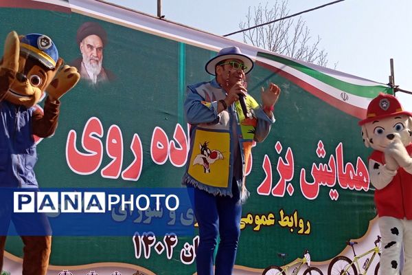  همایش بزرگ پیاده روی خانوادگی در نسیم‌شهر 