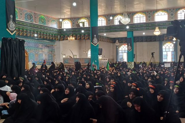 ویژه برنامه رهروان زینبی در آستان مقدس حضرت سیدان‌الکریمان 