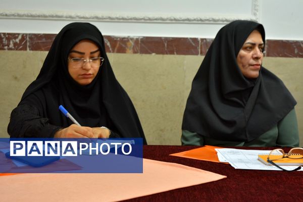نشست تخصصی مدیران متوسطه اول و دوم بهارستان‌دو