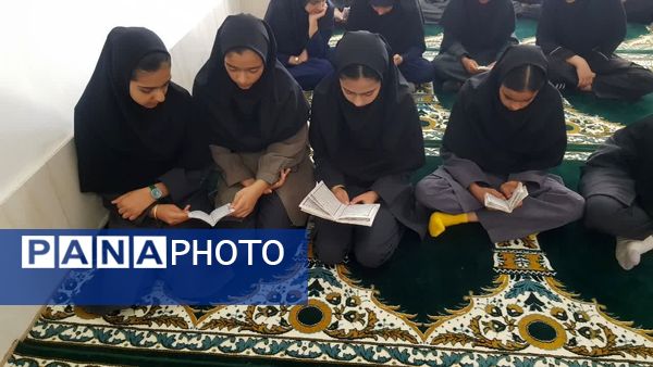 دوشنبه‌های امام حسینی در مدرسه گلشاد خلیل آباد