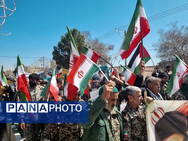 حضور باشکوه مردم، دانش آموزان و فرهنگیان منطقه رضویه در راهپیمایی روز جهانی قدس 