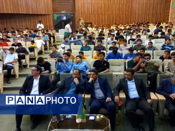 جشن میلاد حضرت رضا (ع) با حضور دانش آموزان قرآنی در سبزوار