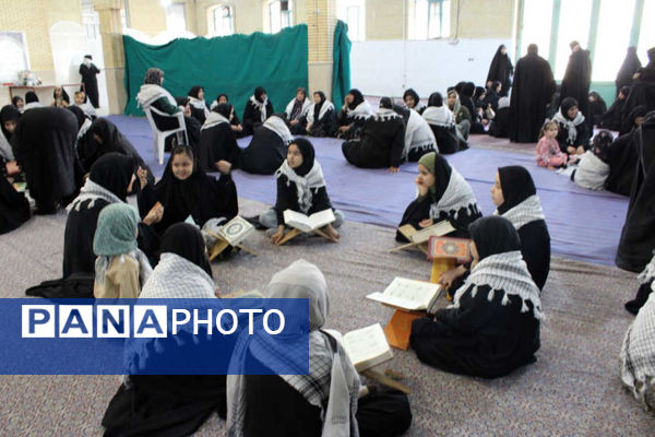 جلوه‌هایی از حلقه‌های صالحین نوجوانان بسیجی در شهر جعفریه