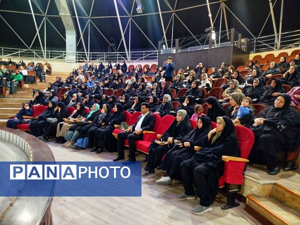  آیین افتتاحیه انجمن اولیا و مربیان مهدی خدابنده