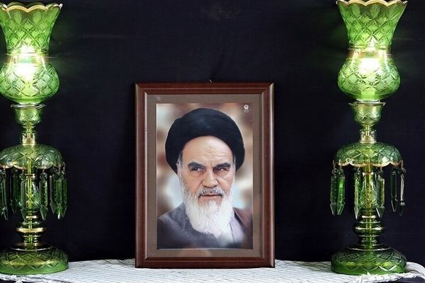 خدمات رسانی درمانی سپاه به زائران حرم امام خمینی (ره)