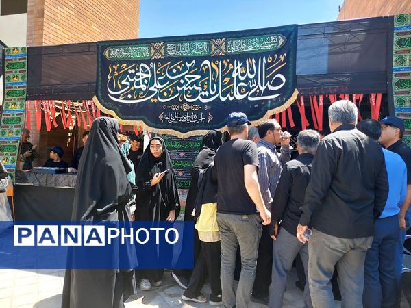 تور خبری بازدید از اقدامات ستاد دهه آخر صفر شهرداری مشهد