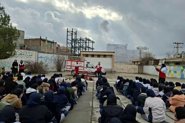 آزمون طرح دادرس با حضور مسئولان هلال احمر و آموزش و پرورش کوهدشت