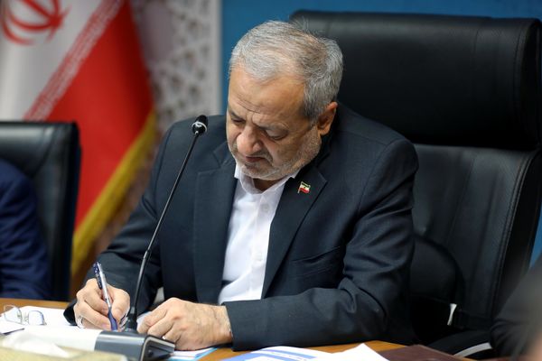 تأکید وزیر آموزش‌وپرورش بر جایگاه منحصر به فرد «دانشجومعلمان» در تحقق عدالت آموزشی