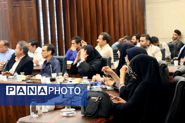 نشست خبری اتاق بازرگانی استان قم