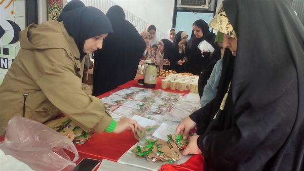 جشن میلاد امام زمان(عج) در قائمشهر