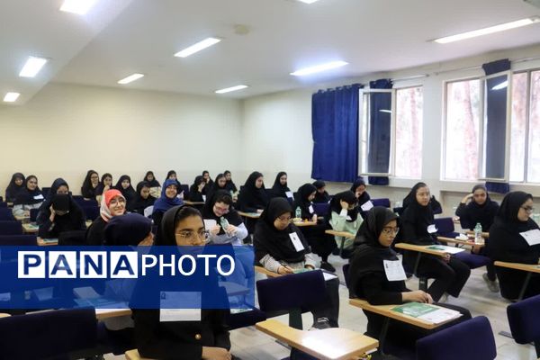 غوغای دانشگاه فردوسی مشهد در روز کنکور ۱۴۰۴