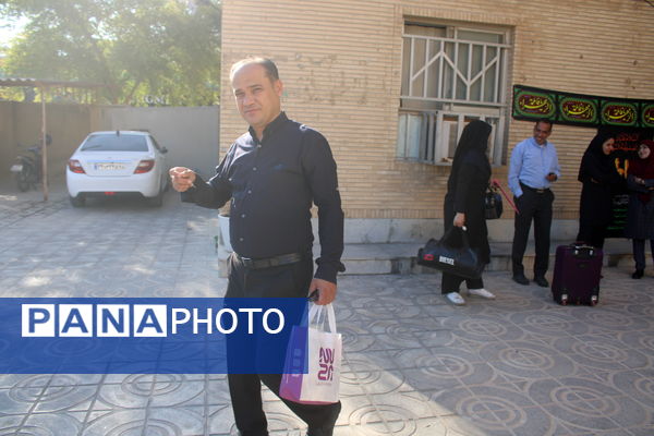 اعزام دانش‌آموزان پیشتاز استان بوشهر به مشهد مقدس
