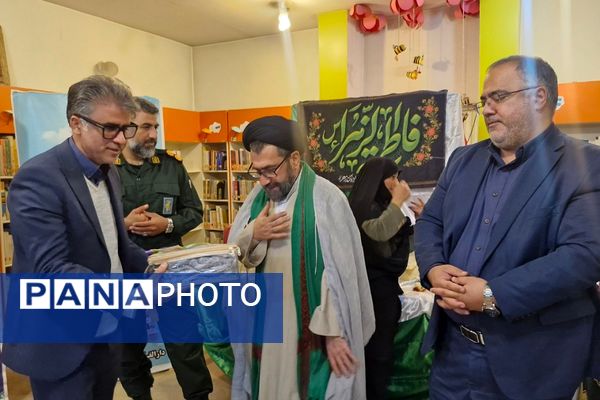 طنین آیات وحی در آیین افتتاح هفته قرآن و عترت در فشافویه