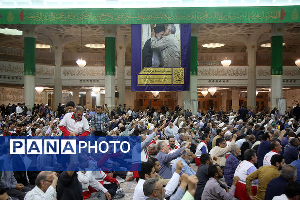 مراسم اربعین شهدای خدمت از سوی رهبر معظم انقلاب در قم 