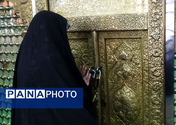 مراسم غبارروبی بقعه متبرکه امامزاده اسماعیل(ع) شهرستان فیروزکوه