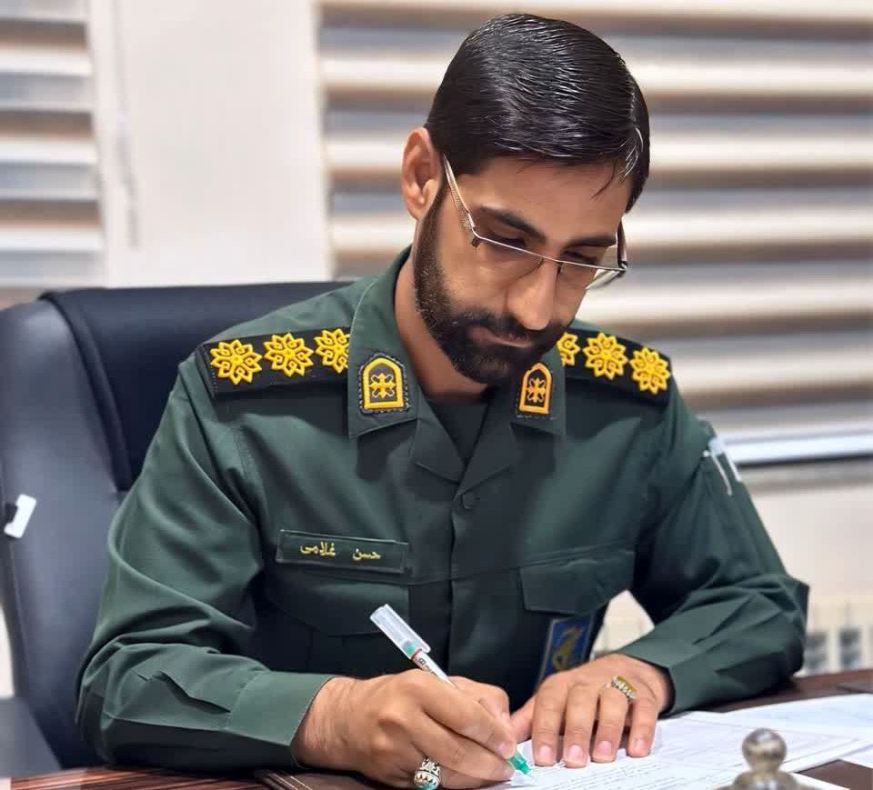 شهیدان، جان خود را فدای آرمانهای بلند این سرزمین کردند و یاد و خاطرهشان همواره در دل ملت ایران زنده است