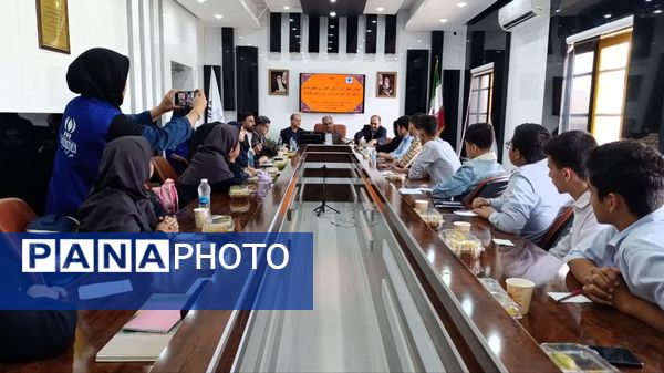 شورای دانشآموزی پل ارتباطی مؤثر میان دانشآموزان و مدیران
