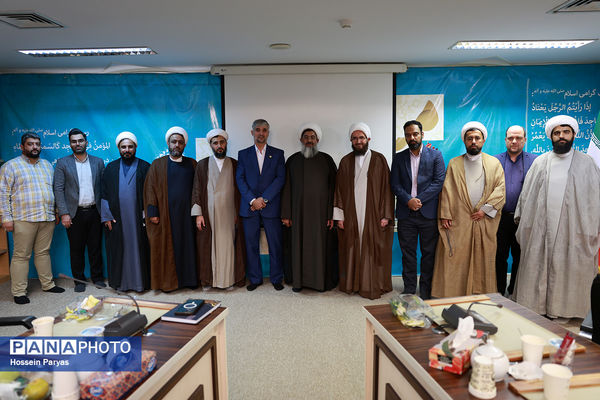 آیین تجلیل از برگزیدگان طرح ملی صبح رویش