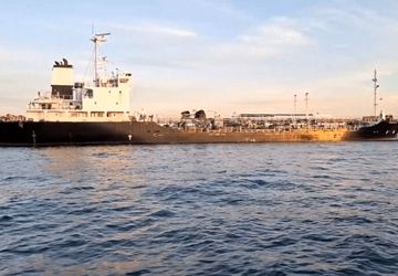 اعلام جزئیات توقیف نفتکش خارجی حامل سوخت قاچاق در خلیج فارس