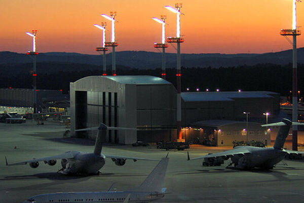 پنتاگون: از اروپا خارج نشده‌ایم