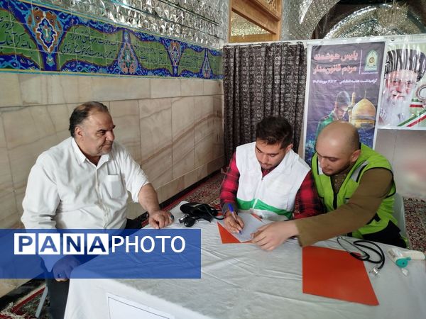 ارائه خدمات پزشکی رایگان به شهروندان کاشمر به‌مناسبت گرامیداشت هفته نیروی انتظامی