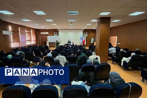 دوره گفتمانی راهبردی اندیشه ولی ۲ در مشهد