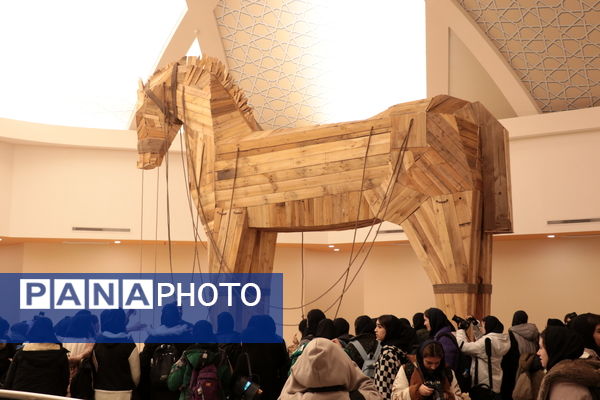 کارگاه آموزشی مهارتی دانش‌آموزان دختر نواحی پنجگانه تبریز در محیط خارج از مدرسه