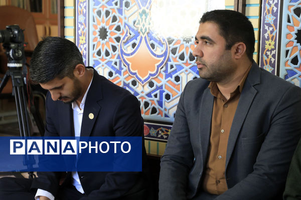 دیدار قائم مقام سازمان دانش‌آموزی کشور، با نماینده ولی فقیه در استان