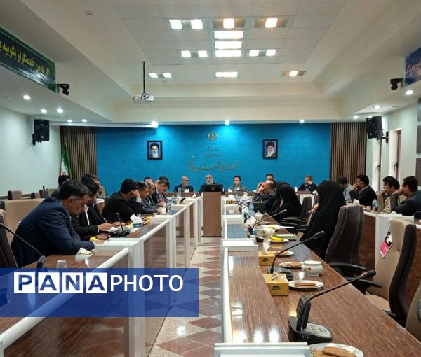 جلسه شورای آموزش و پرورش در فرمانداری خاتم 