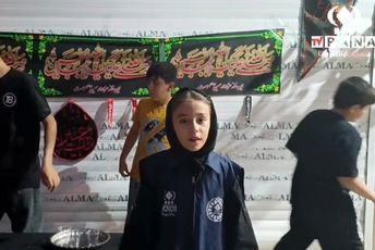 نوکری نوجوانان در راه عزاداران حسینی شهرستان رباط‌کریم