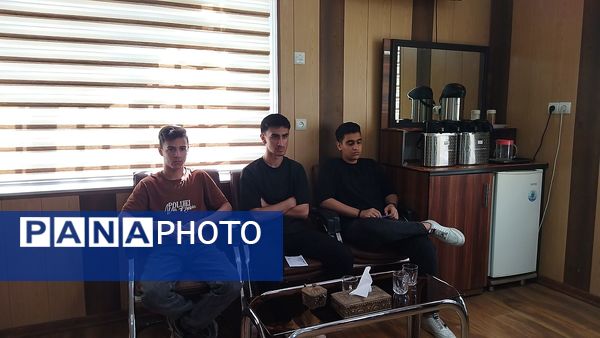 جلسه انجمن های ورزشی دبیرستان شاهد ابوذر غفاری 