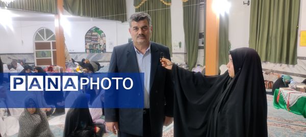 حضور ۷۲ دانش‌آموز دختر معتکف به نیت ۷۲ شهید کربلا در مسجد باب الحوائج شیروان