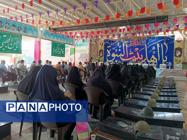 آیین غبارروبی و عطر افشانی گلزار شهدا شهرستان ملارد در هفته دفاع مقدس