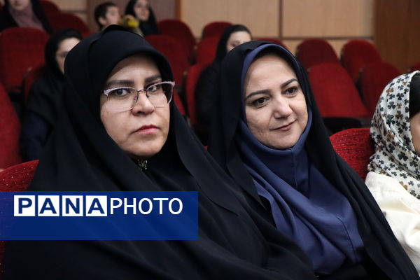 فرهنگسرای بروجن، میزبان ستایش‌گران دانش