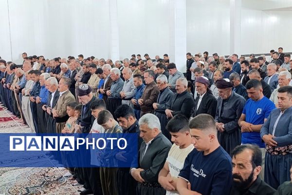 نماز عید سعید قربان در ثلاث باباجانی