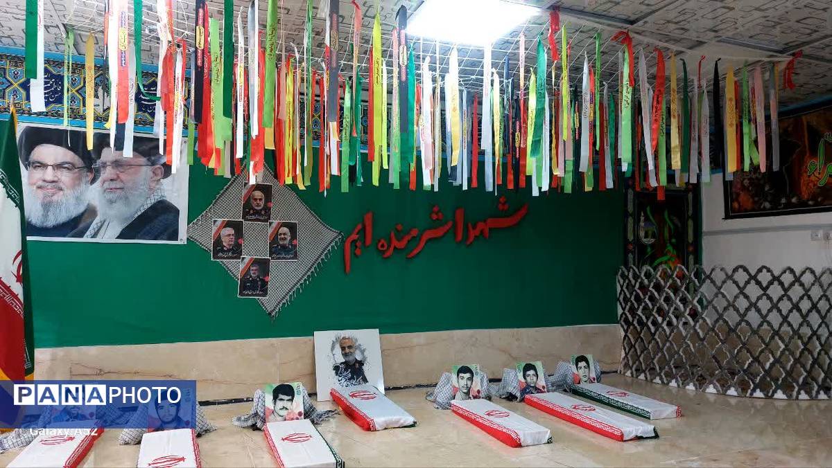 افتتاح نمایشگاه نبرد ناتمام در دبیرستان صدرا ابرکوه