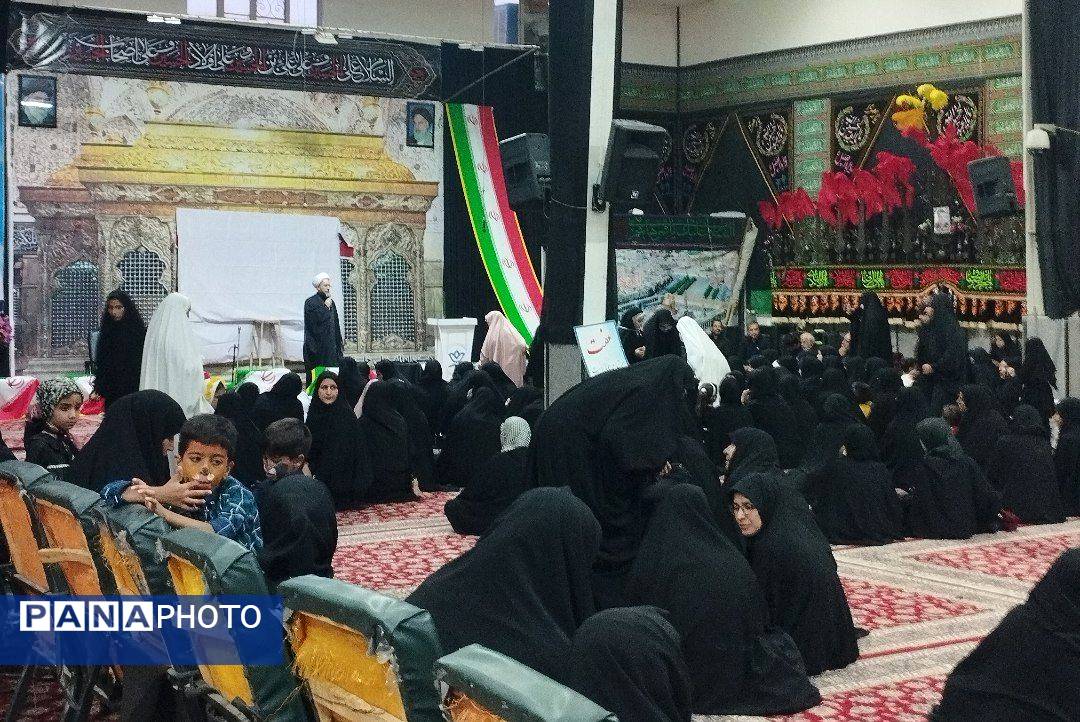 برگزاری همایش ریحانه های ایران زمین در خلیل آباد