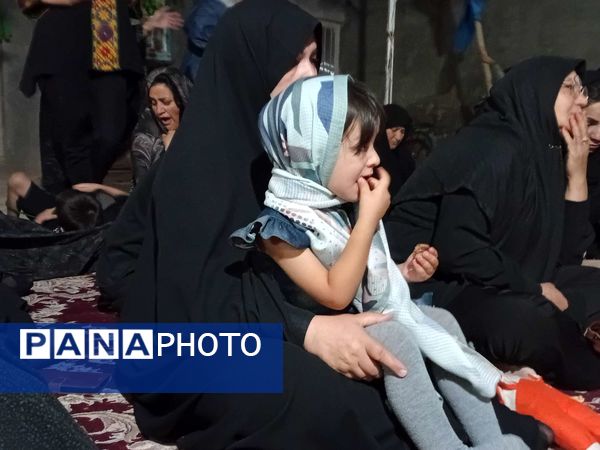 عزاداری بانوان روستای نقاب در ایام محرم