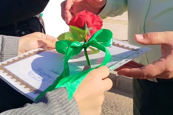 گرامیداشت هفته نیرو انتظامی در دبیرستان گوهرشاد