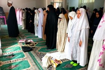 زنگ نماز همراه با بهار علم و دانش در مدرسه شهید جواهری دو 