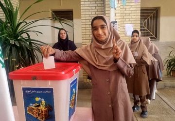 انتخابات شورای دانش‌آموزی مدرسه حضرت خدیجه (س) 