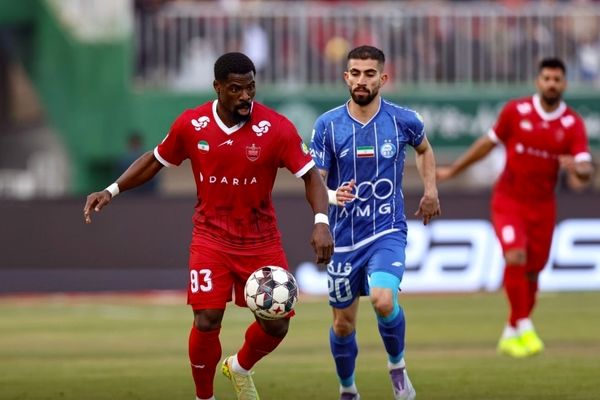 دربی ۱۰۶؛ نبرد بی‌هیجان استقلال و پرسپولیس در اراک و تساوی بدون گل سرخابی‌ها