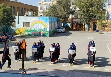 دانش‌آموزان با هیجان و رقابت در المپیاد ورزشی درون‌مدرسه‌ای تحرک و شادی را رقم زدند