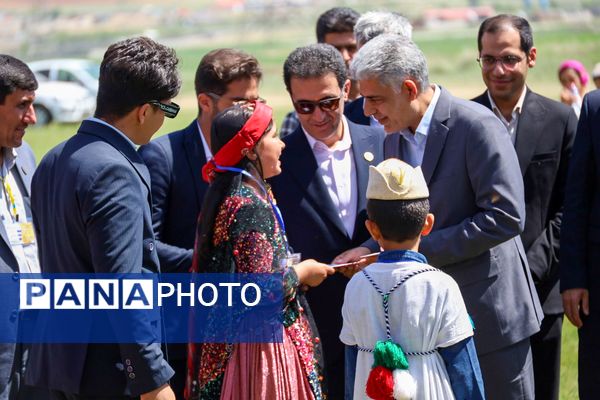 آغاز جشنواره بزرگ تربیتی، ورزشی و آموزشی ویژه دانش‌آموزان و فرهنگیان عشایر استان فارس