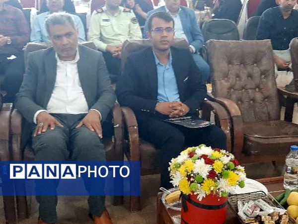 مراسم بزرگداشت روز معلم در میناب 