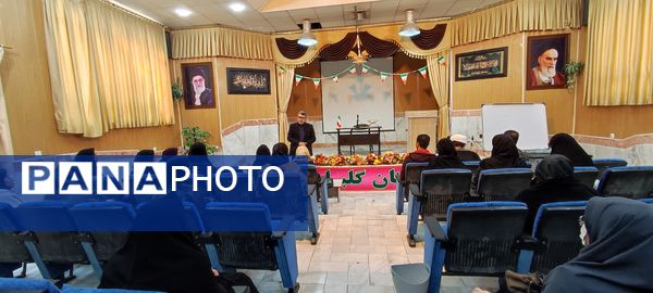 کارگاه آموزشی نماد در شیروان