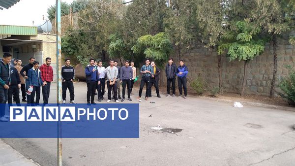 برگزاری فعالیت پژوهشی دانش‌آموزان دبیرستان نمونه دولتی معلم ساوجبلاغ